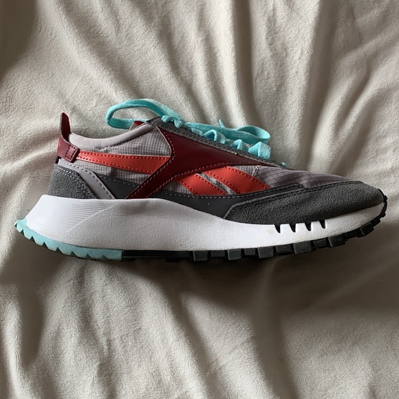 Reebok Classic Leather Legacy shoes - Picture 2 of 5